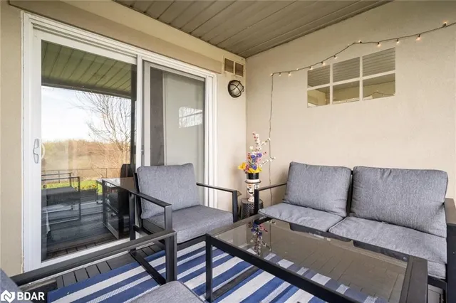 Additional image 31 of 8 Dayspring Cir Unit 1106
