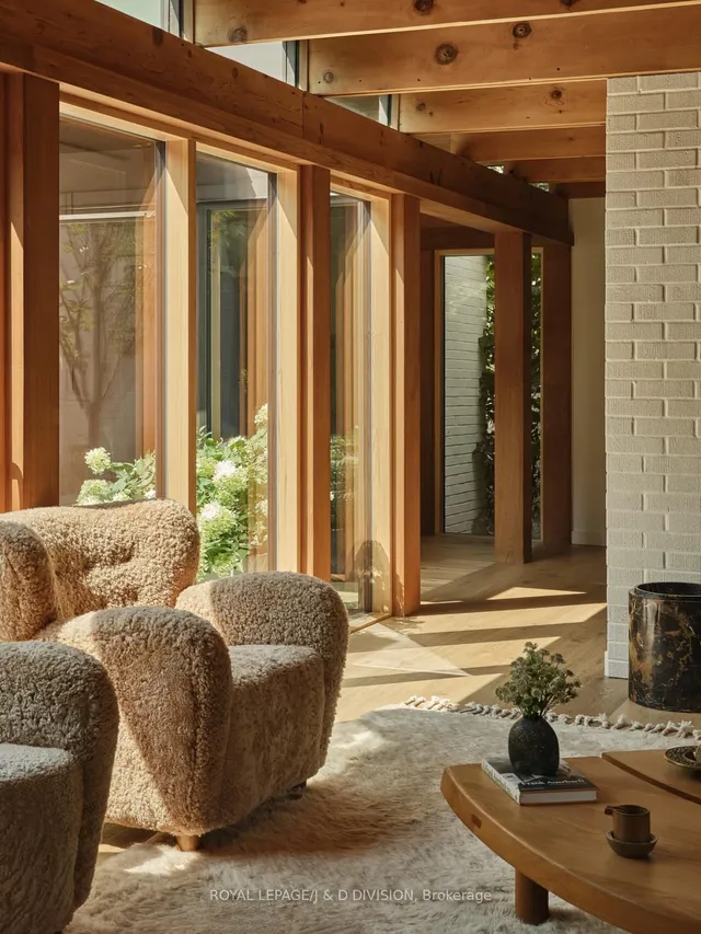 Additional image 12 of 43 Douglas Cres