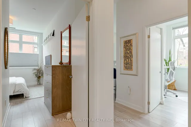 Additional image 25 of 385 Osler St Unit 101
