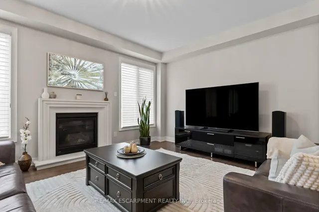 Additional image 10 of 129 Fingland Cres
