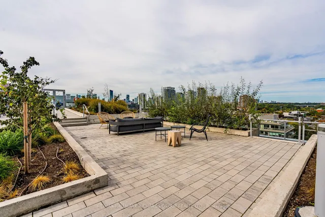 Additional image 25 of 45 Baseball Pl Unit 1408