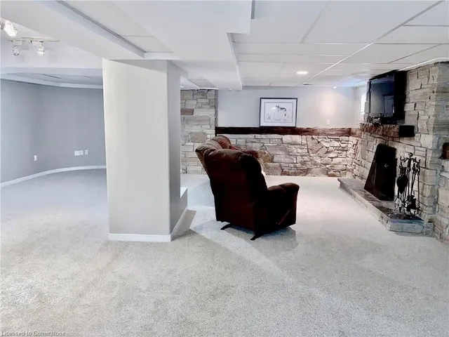 Additional image 25 of 2056 Hadfield Crt