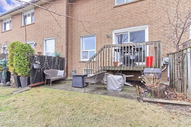 Additional image 25 of 725 Vermouth Ave Unit 18