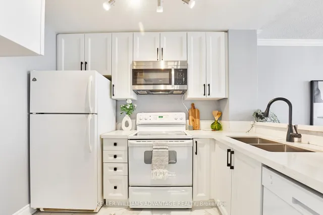 Additional image 10 of 3050 Ellesmere Rd Unit 1617