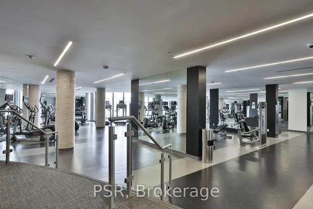 Additional image 29 of 51 East Liberty St Unit 1006