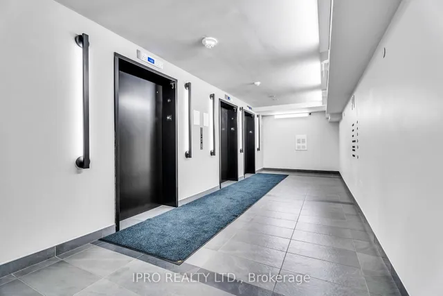 Additional image 27 of 1 Jarvis St Unit 828