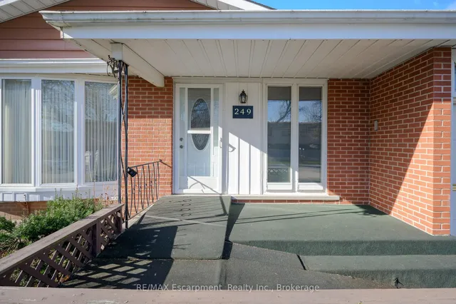 Additional image 2 of 249 Montmorency Dr