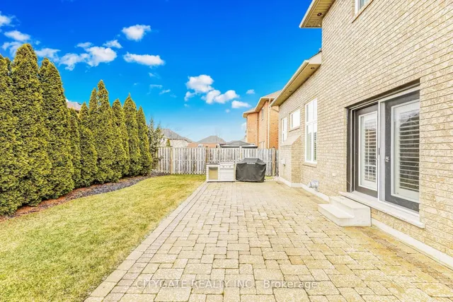 Additional image 41 of 24 Simpson Ave