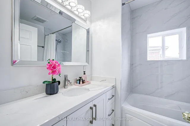 Additional image 26 of 70 Clydesdale Dr