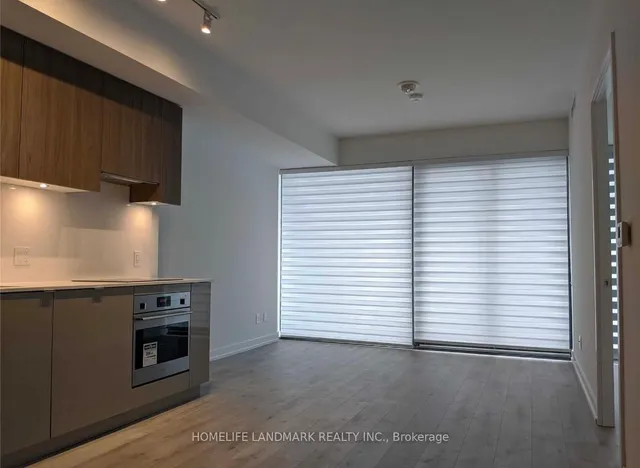 Additional image 5 of 161 Roehampton Ave Unit 3906