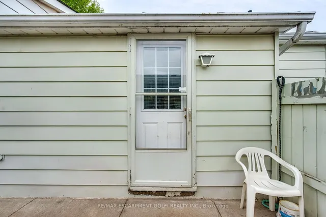 Additional image 29 of 412 Red Oak Ave