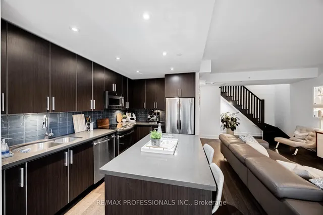 Additional image 13 of 2212 Lake Shore Blvd Unit Th04