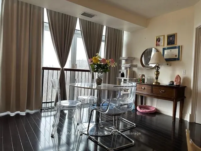 Additional image 5 of 200 Burnhamthorpe Rd Unit 605