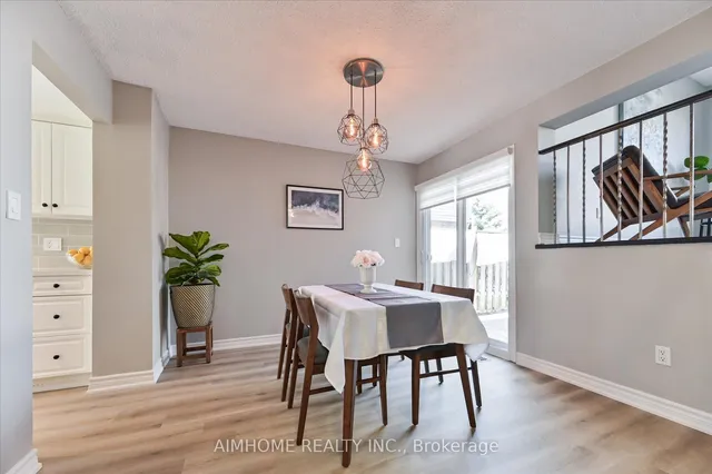 Additional image 7 of 787 Roseheath Dr