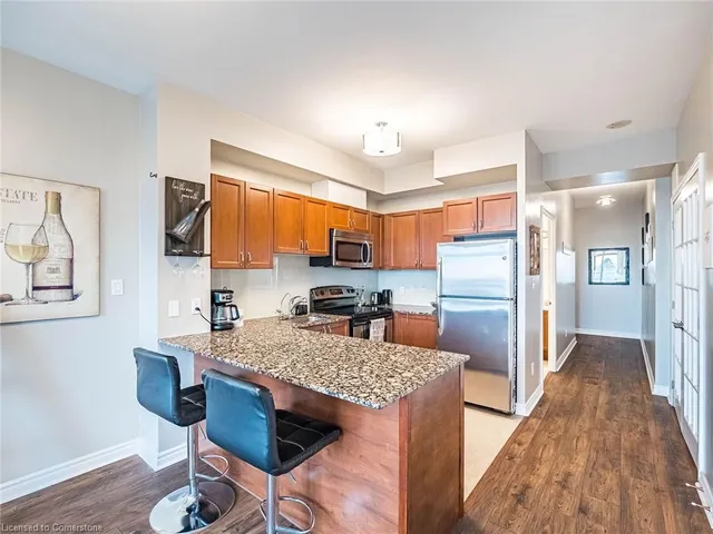 Additional image 12 of 3865 Lake Shore Blvd Unit 401