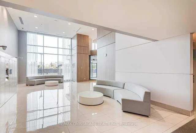 Additional image 15 of 2093 Fairview St Unit 502