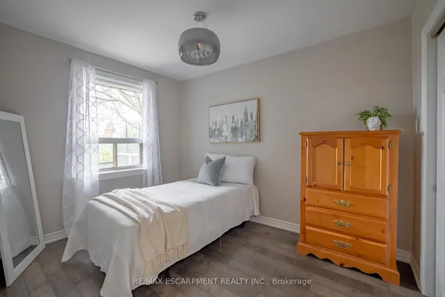 Additional image 19 of 116 Broker Dr