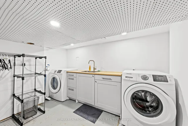 Additional image 41 of 37 Johnston Ave