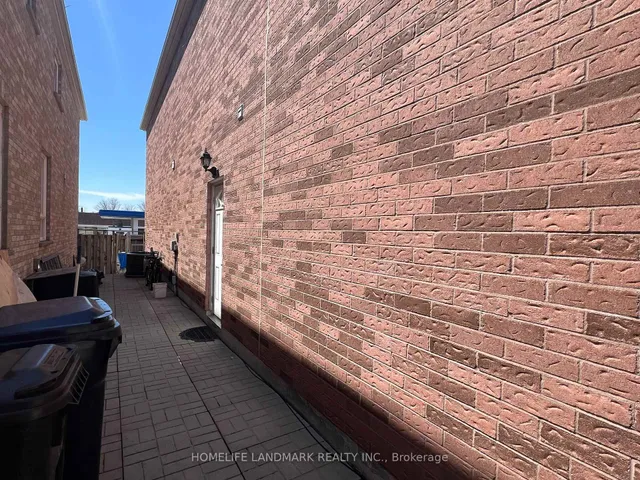 Additional image 33 of 91 Scoville Sq