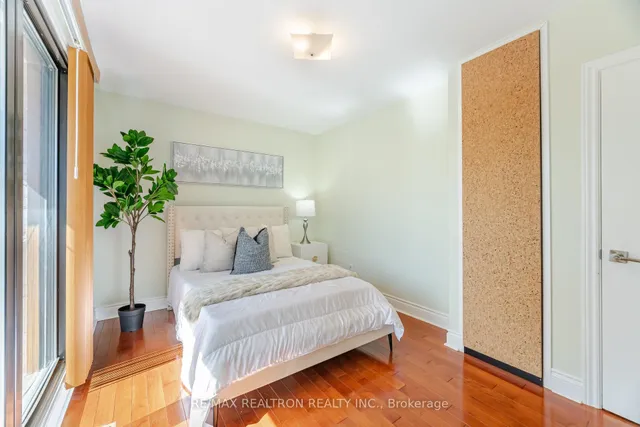 Additional image 22 of 86 Crendon Dr