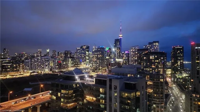 Additional image 25 of 219 Fort York Blvd