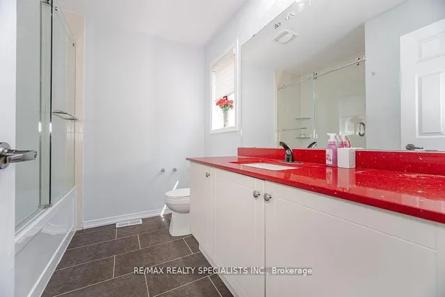 Additional image 29 of 52 Abercrombie Cres