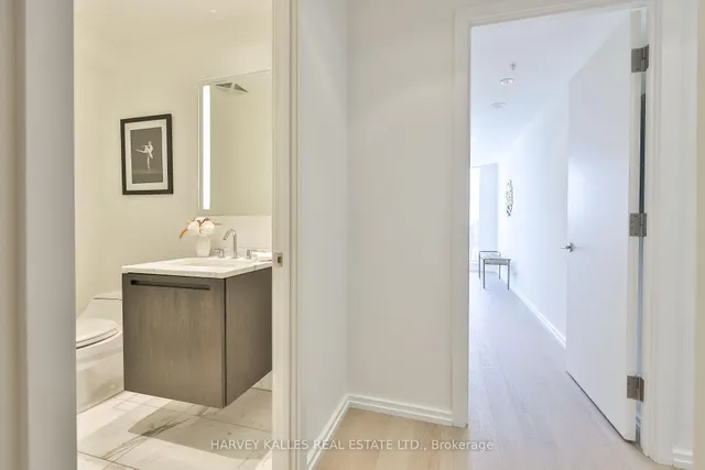 Additional image 18 of 180 University Ave Unit 3808