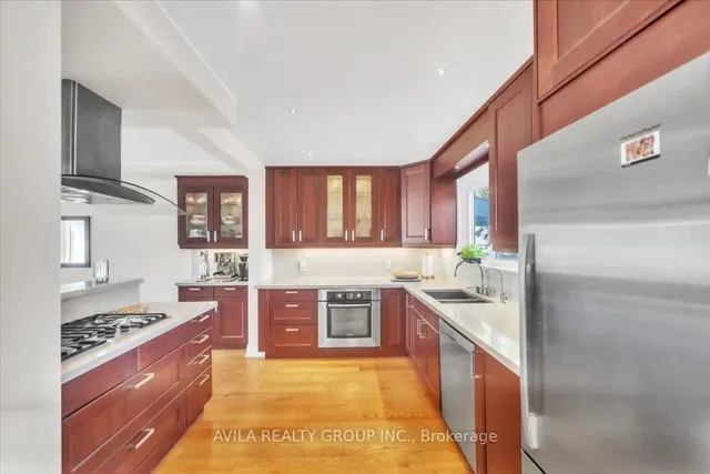 Additional image 14 of 3299 Queen Frederica Dr