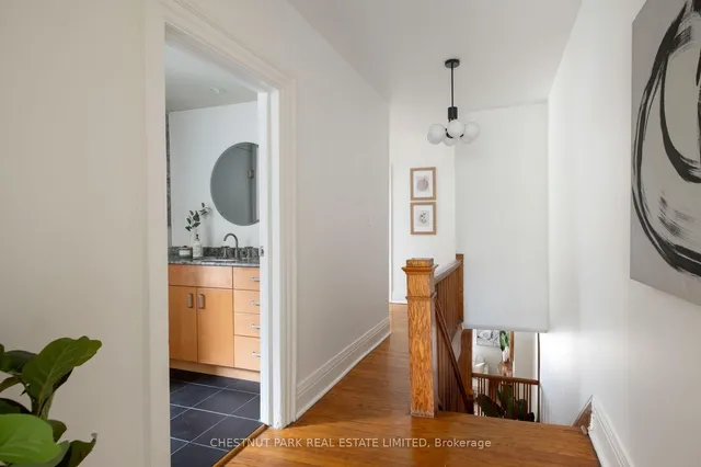 Additional image 33 of 40 Cowan Ave