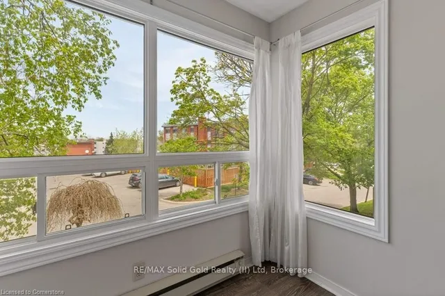 Additional image 11 of 30 Hugo Cres Unit 201