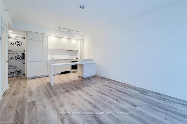 Additional image 4 of 370 Martha St Unit 608