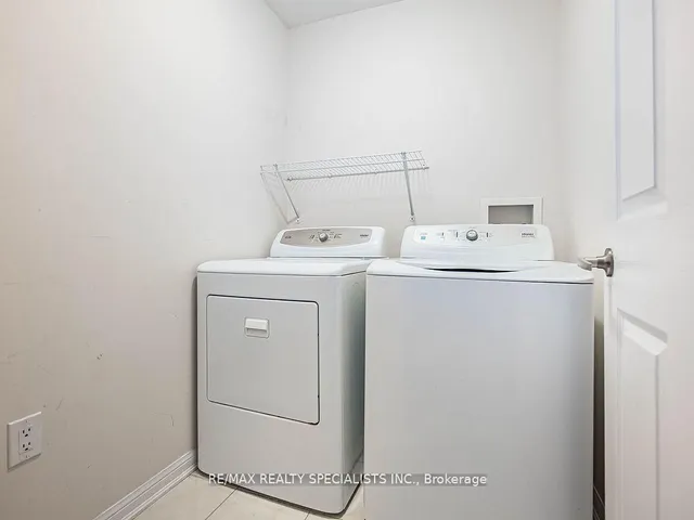 Additional image 30 of 103 Miracle Tr