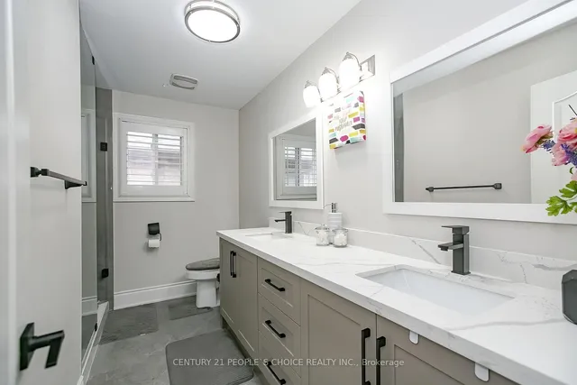 Additional image 27 of 37 Deerglen Dr