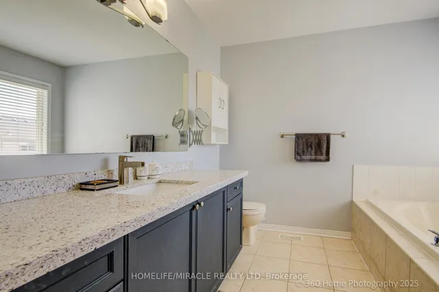 Additional image 19 of 1044 Zimmerman Cres