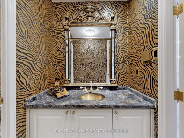 Additional image 34 of 2287 Lake Shore Blvd Unit Ph1501