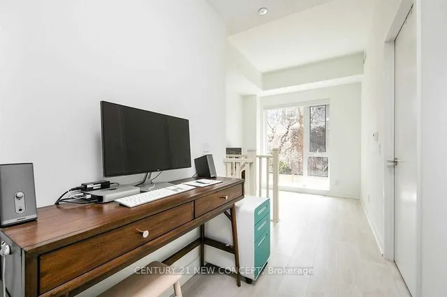 Additional image 22 of 120 Parliament St Unit TH101