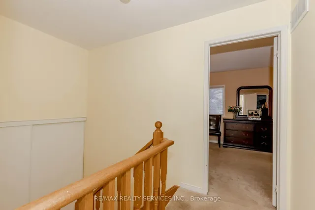 Additional image 23 of 66 Viceroy Cres