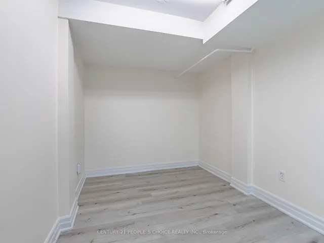 Additional image 33 of 32 Twin Pines Cres