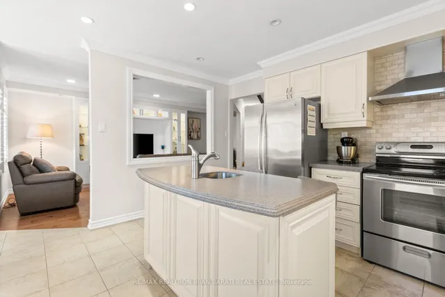 Additional image 14 of 183 Holmes Ave