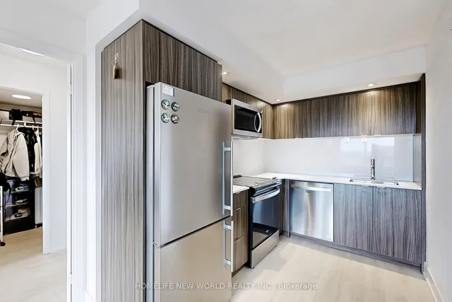 Additional image 29 of 10 Eva Rd Unit 905