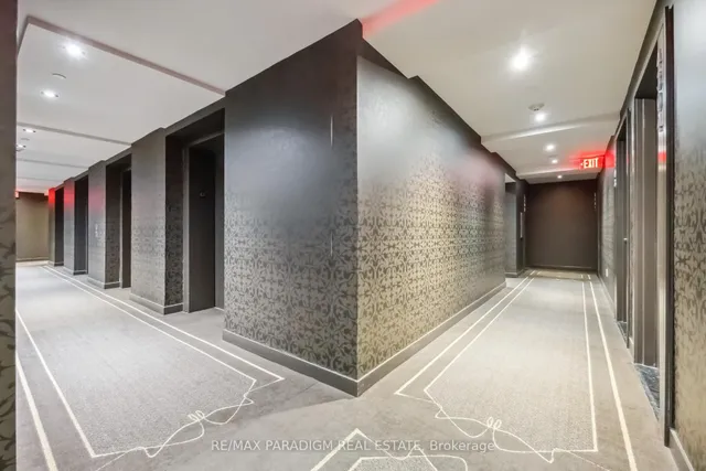 Additional image 6 of 197 Yonge St Unit 4301