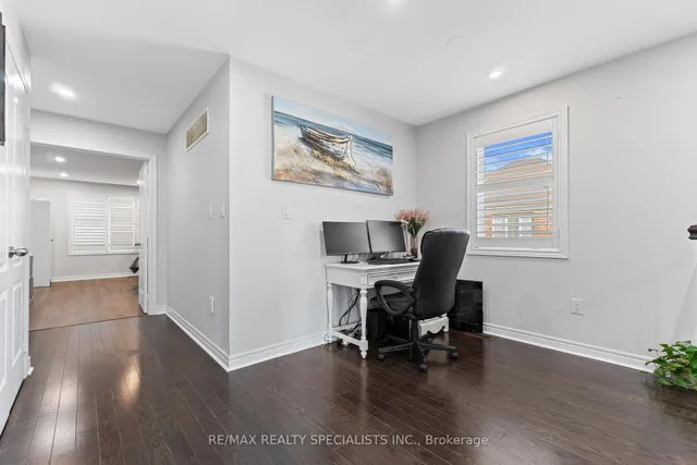 Additional image 19 of 3 Gosling St