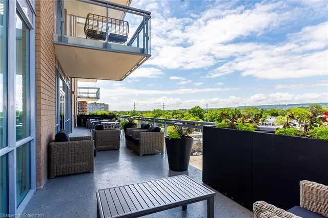 Additional image 12 of 2025 Maria St Unit 1001