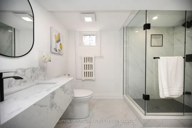 Additional image 43 of 987 Royal York Rd