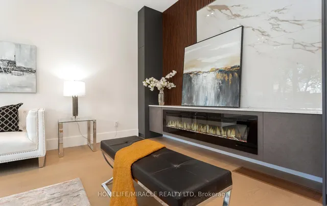 Additional image 10 of 55 Adanac Dr