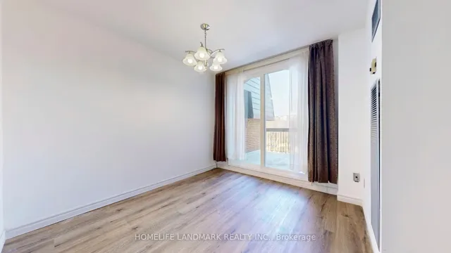 Additional image 22 of 1395 Williamsport Dr Unit 352