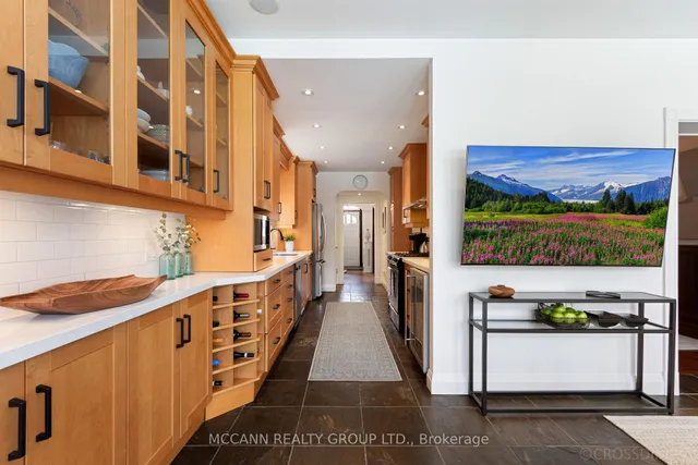 Additional image 18 of 148 Brooke Ave