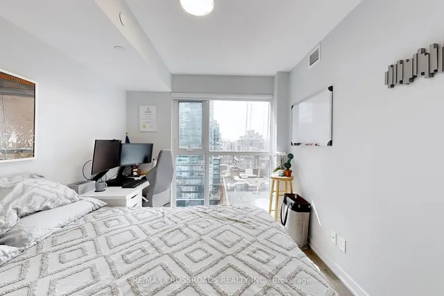Additional image 12 of 87 Peter St Unit 1005