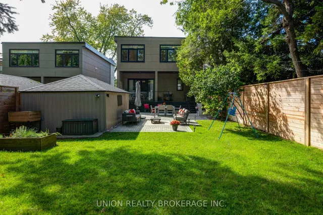 Additional image 33 of 47 Eastville Ave