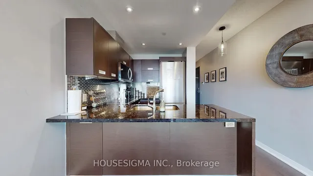 Additional image 15 of 88 Park Lawn Rd Unit 1815